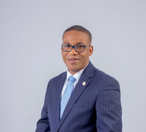 Dr Benjamin Dzoboku