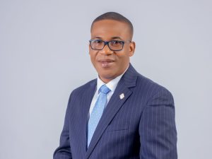 Dr. Benjamin Dzoboku, Managing Director of Republic Bank 28888