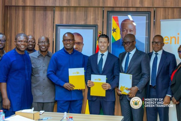 Ghana, Eni, Vitol sign offshore deals 300